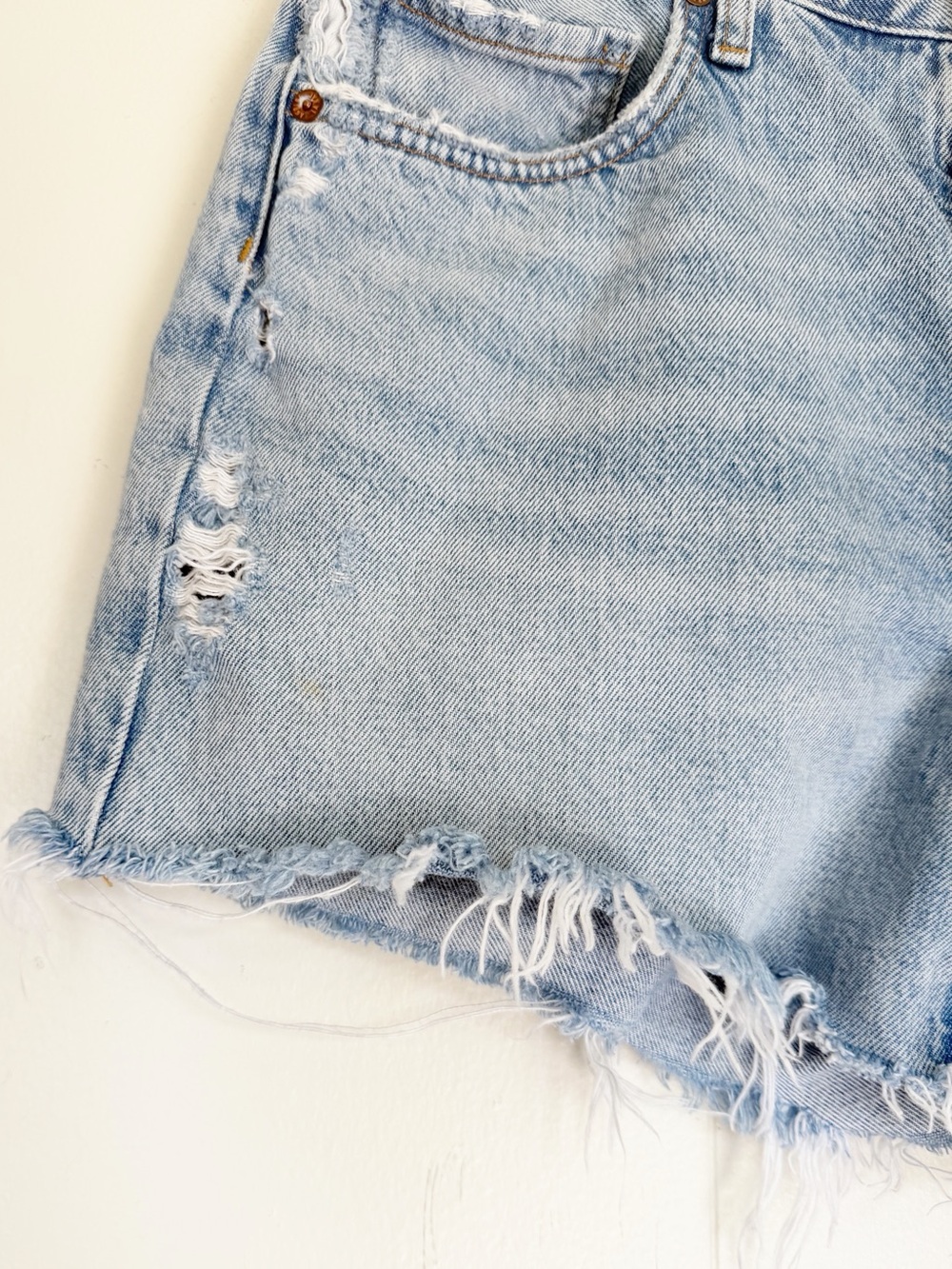 AGOLDE Parker Long Parade Denim Distressed Jean Shorts Organic Cotton Size 29 - Picture 5 of 11